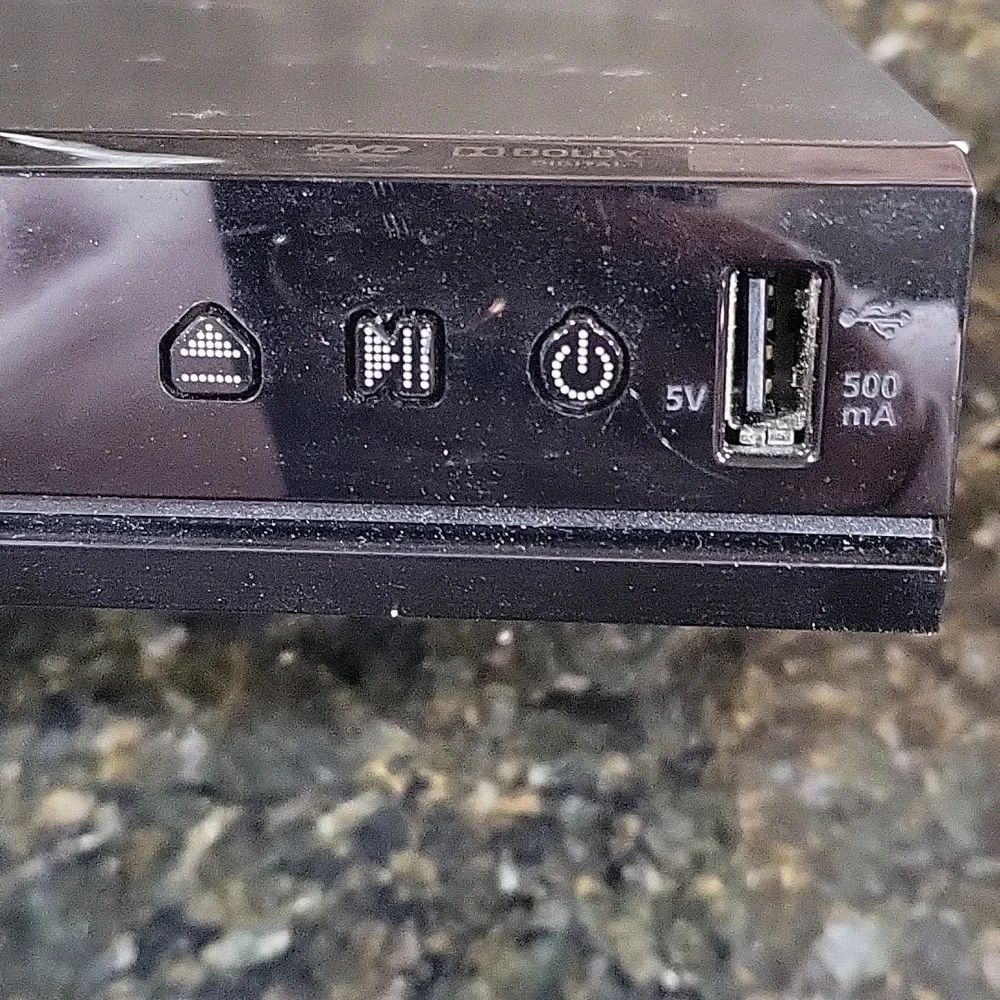 SAMSUNG DVD-E360 DVD Player No Remote or AV